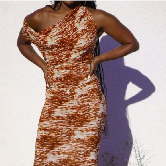 Something by Sonja Arabian Draped Halter Maxi Dress - Picture 5 of 7